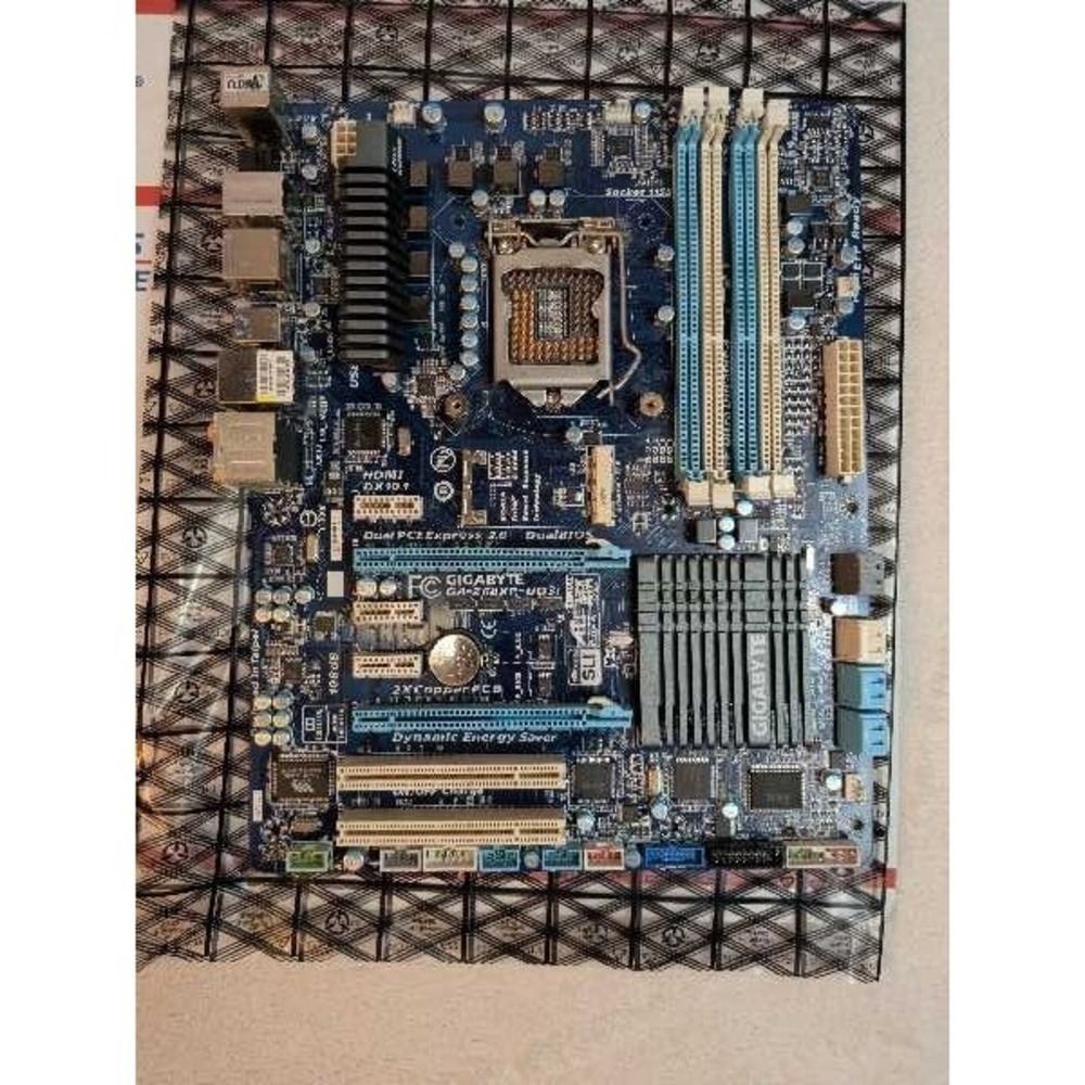 Gigabyte‎ GA-Z68XP-UD3 Motherboard LGA 1155 Z68 ATX SLI Crossfire